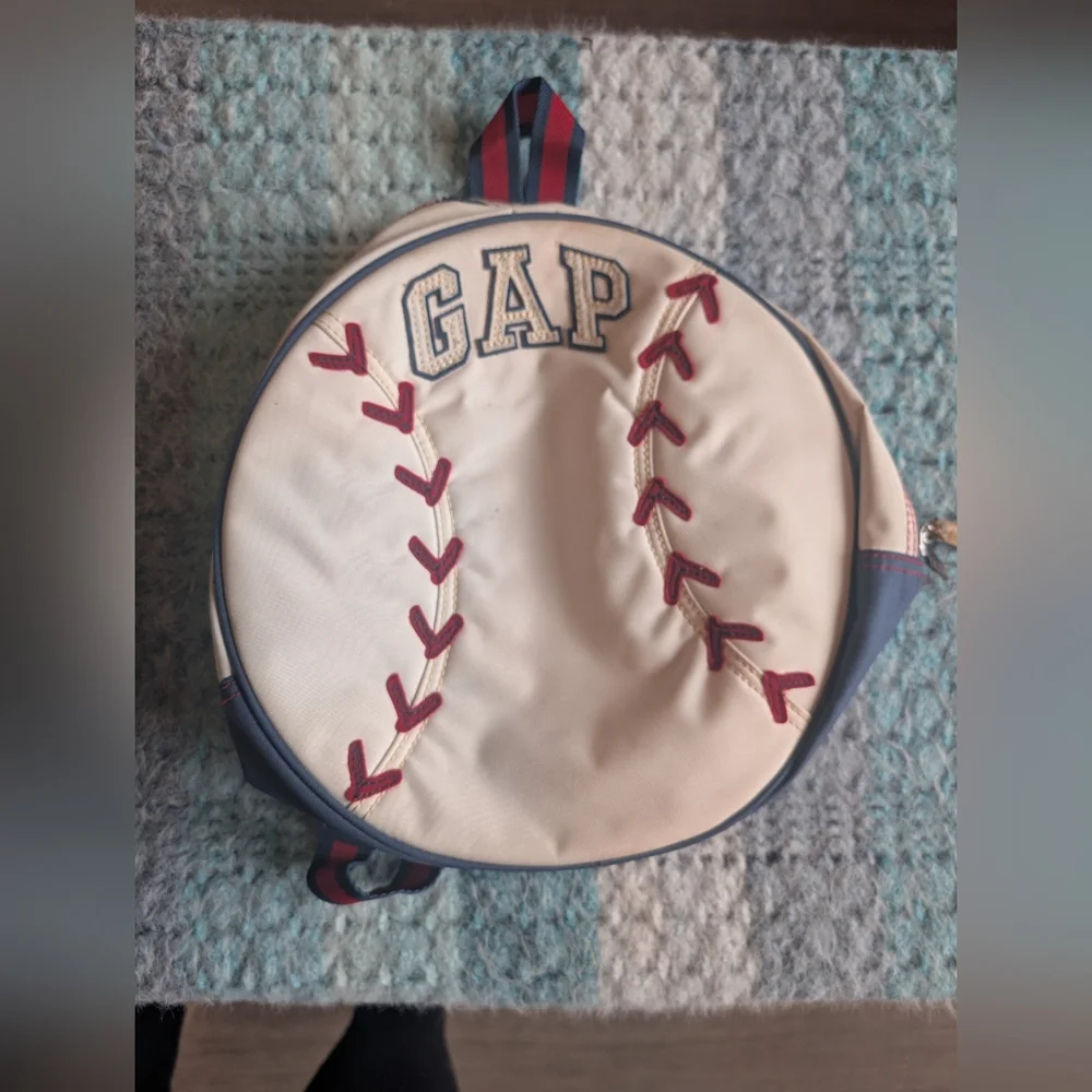 GAP Kids‎ Baseball Backpack - Cream and Red
